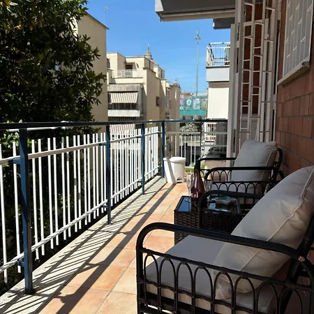 San Pietro Street 9 Daire